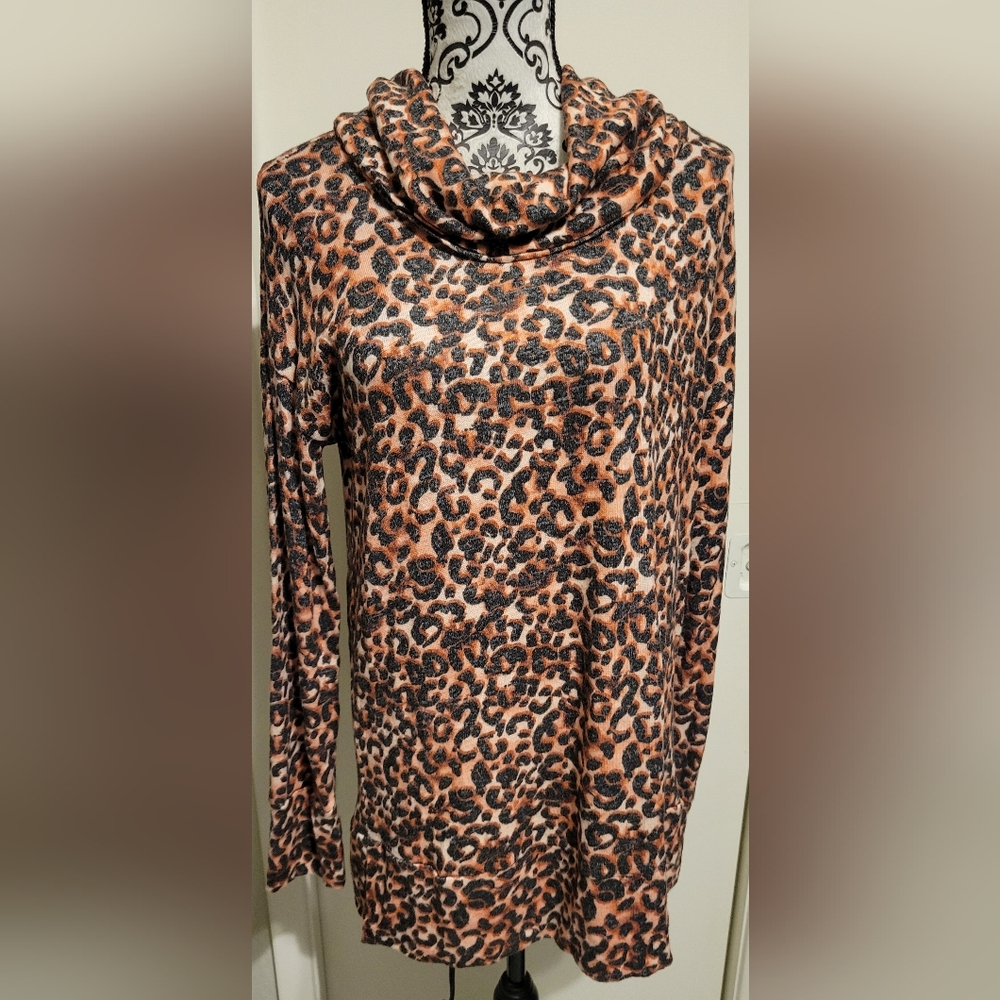 New With Tag Bobeau Leopard Print Cowl Neck Sweater Sz Large Mobwife